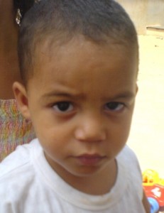 Claudinho antes da adoção